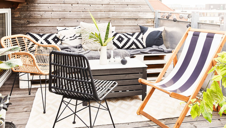 letters_and_beads_fashion_beauty_diy_terrasse_balkon_westwing_kissen_teppiche_textilien_outdoor